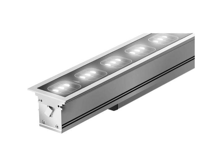 PiL, Fassadenbeleuchtung, Traccia (5170 lm, IP67) von Galaxus