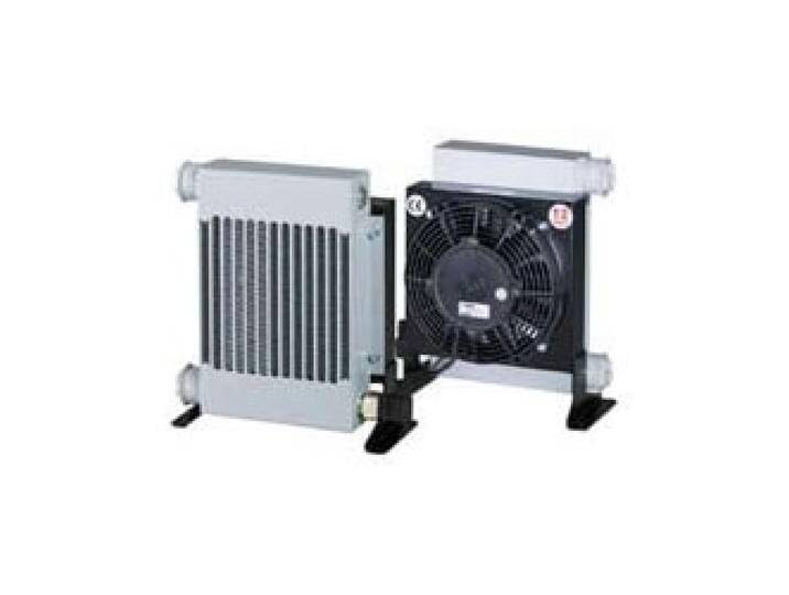 RS PRO Hydraulic Oil Cooler, 25-100 lpm, 24VDC, Wasserfilter von Galaxus