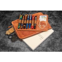 "Leder-Schreibtasche Mit Reißverschluss - Stiftetasche "Crazy Horse" Hellbraun." "Leder-Schreibtasche Mit Reißverschluss - Stiftetasche "Crazy Horse" Hellbraun." von GalenLeatherCo