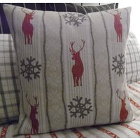 Weihnachten Deko.kissenbezüge.kissenbezüge.weihnachtsdeko.kissenbezüge.silber Besprühen Mit Glitzernden Faden Weihnachten Deko.kissenbezüge.kissenbezüge.weihnachtsdeko.kissenbezüge.silber Besprühen Mit Glitzernden Faden von GamGamzhandcrafted