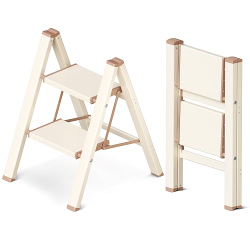 GameGem 2 Stufen Leiter, klappbarer Tritthocker mit breitem Anti-Rutsch-Pedal, leichtes und dennoch stabiles Aluminiummaterial, 150 kg Tragkraft, hübsches, modernes Aussehen für den Innenbereich von GameGem