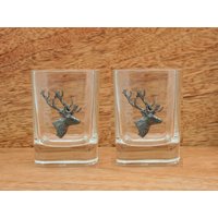 Ein Paar Hirschkopf-Schnapsgläser Kristall Mit Zinnmotiven Ideales Jagd-Vatertagsgeschenk 347 Sg von GamekeepersGifts