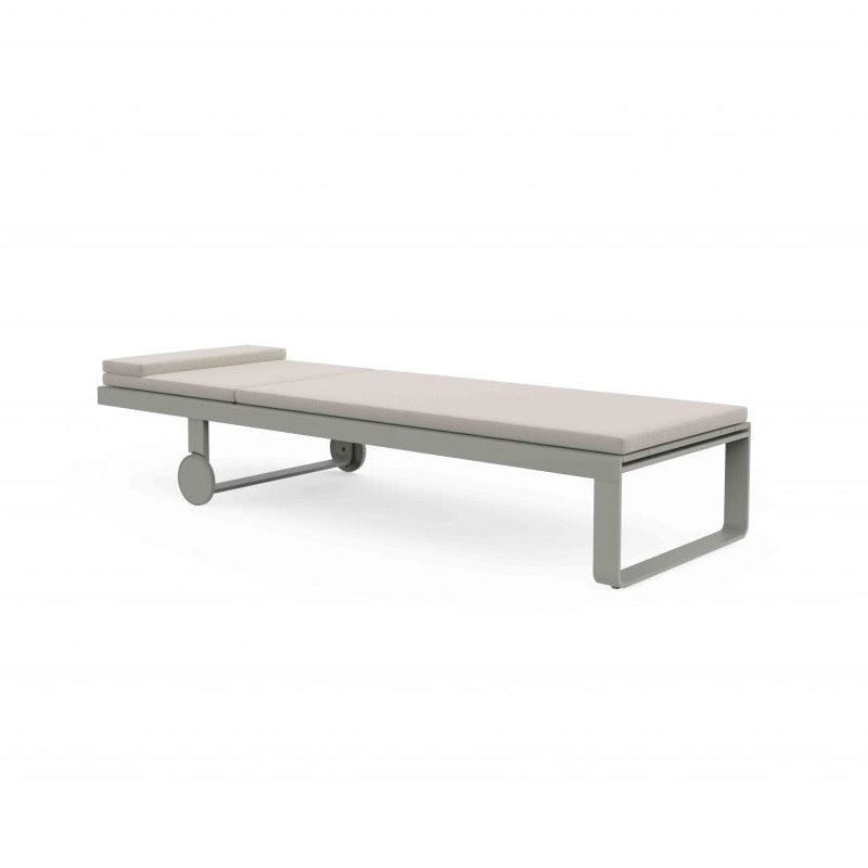 Gandia Blasco Flat High Chaiselongue Gandia Blasco Flat High Chaiselongue von Gandia Blasco