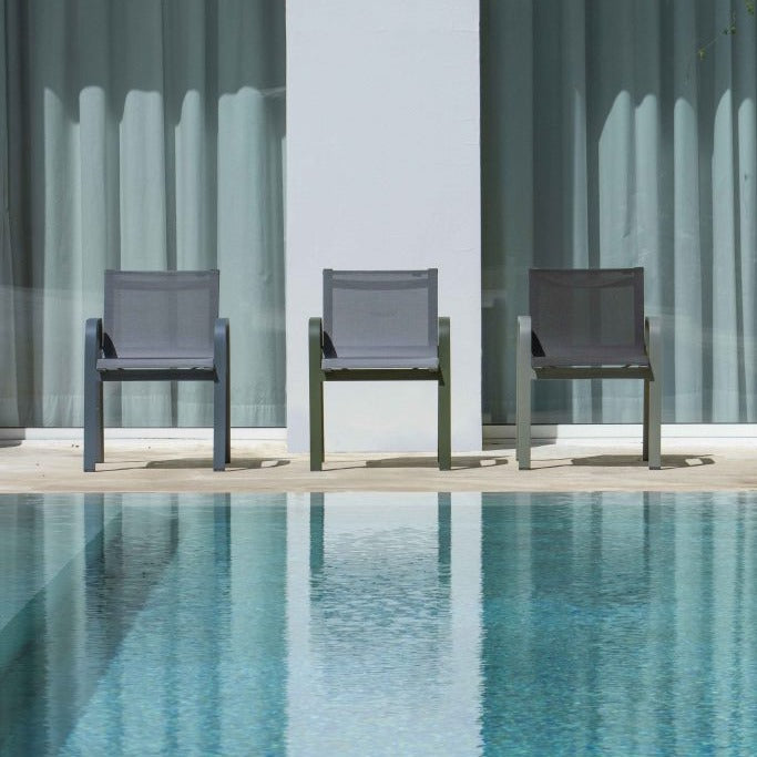 Gandia Blasco Stack Dining Club Armchair stapelbar Gandia Blasco Stack Dining Club Armchair stapelbar von Gandia Blasco