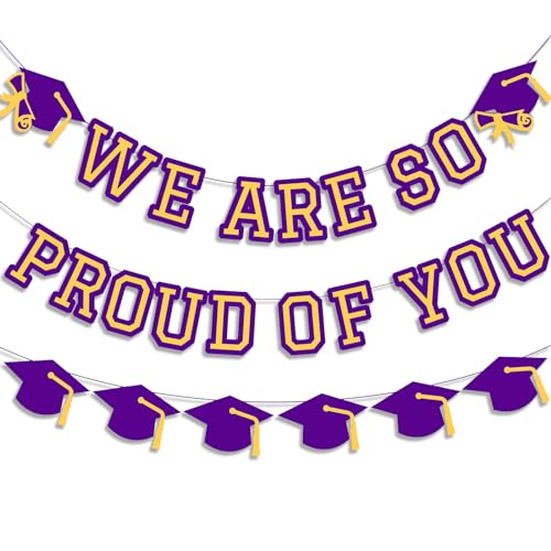 Banner mit Aufschrift "We Are So Proud Of You", für Abschlussfeier, Party, Dekoration, Congrats Grad, Cap-Girlanden, Wandschild, Violett / Gelb von Gankbite