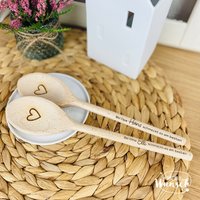 Personalisierter Kochlöffel Aus Holz Mit Gravur Bei Oma/Opa Schmeckts Am Besten | Geschenk Mama Oma Opa Papa von Ganznachwunsch
