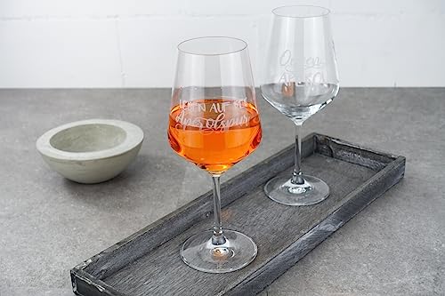 Garage-SixtySix Stielglas mit lustigen Sprüchen | graviert | Holy Aperoli | Anonyme Aperolikerin | und viele mehr von Garage-SixtySix