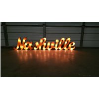 Beleuchtetes Nashville Zeichen|Nashville Zeichen|Metall Zeichen|Beliebtes Zeichen|Rustikales Zeichen|Festzelt Zeichen von GardenMetalDecor
