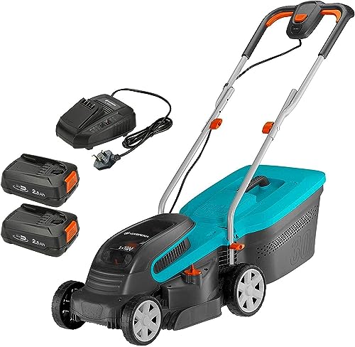 Gardena Akku Rasenmäher PowerMax 32/36V P4A Einsatzbereit: - Rasenmäher für Rasenflächen bis 200 m², 32 cm Schnittbreite, 30 l Auffangvolumen, Schnitthöhe 20-60 mm, mit 2 x 18V P4A Akkus (14621-28) Gardena Akku Rasenmäher PowerMax 32/36V P4A Einsatzbereit: - Rasenmäher für Rasenflächen bis 200 m², 32 cm Schnittbreite, 30 l Auffangvolumen, Schnitthöhe 20-60 mm, mit 2 x 18V P4A Akkus (14621-28) von Gardena