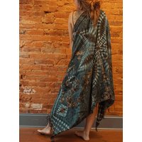 Tie-Dye Multi-Way Sarong, Wandteppich Mit Fransen, Tie Dye-Abdeckung, Einzigartiger Wandbehang von GardenbelleDesigns