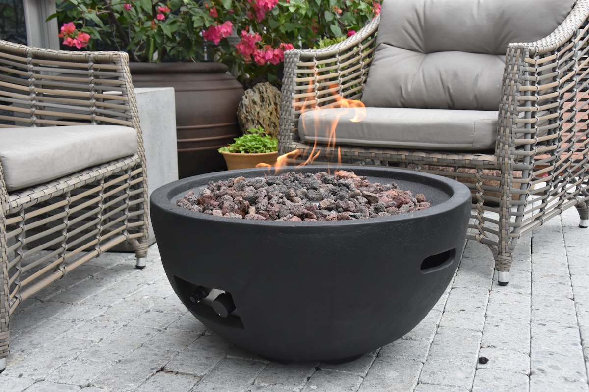 Gardenforma Gas Feuerstelle Jefferson Beton-Optik schwarz von Gardenforma