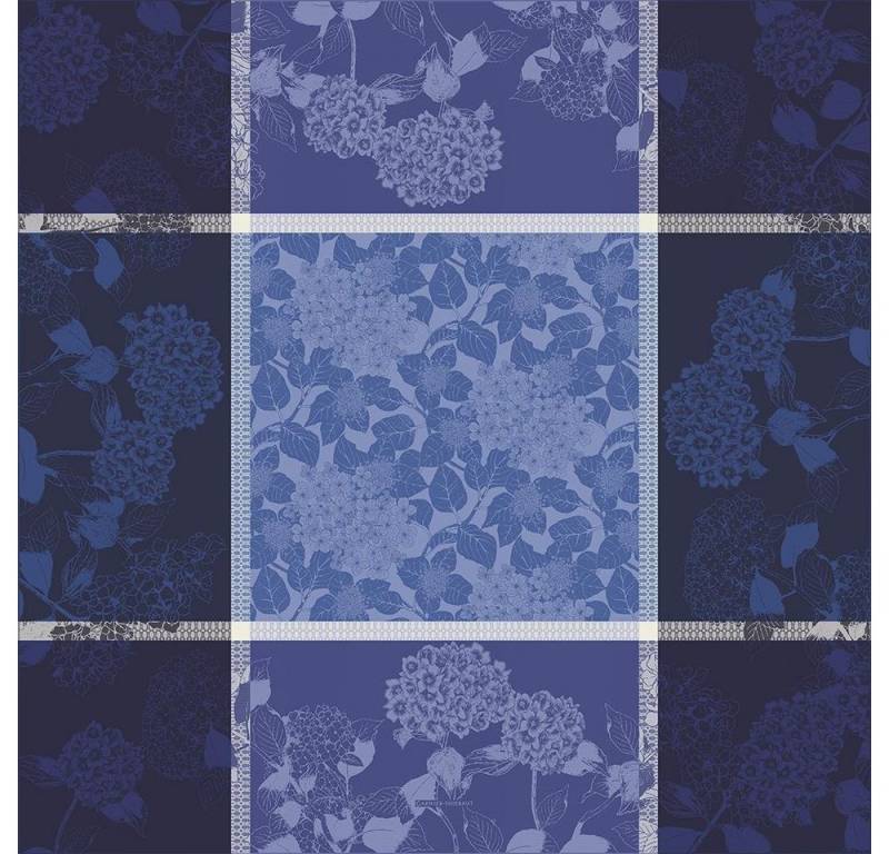 Garnier Thiebaut Tischdecke Garnier-Thiebaut Tischwäschekollektion Hortensias, jacquard-gewebt von Garnier Thiebaut