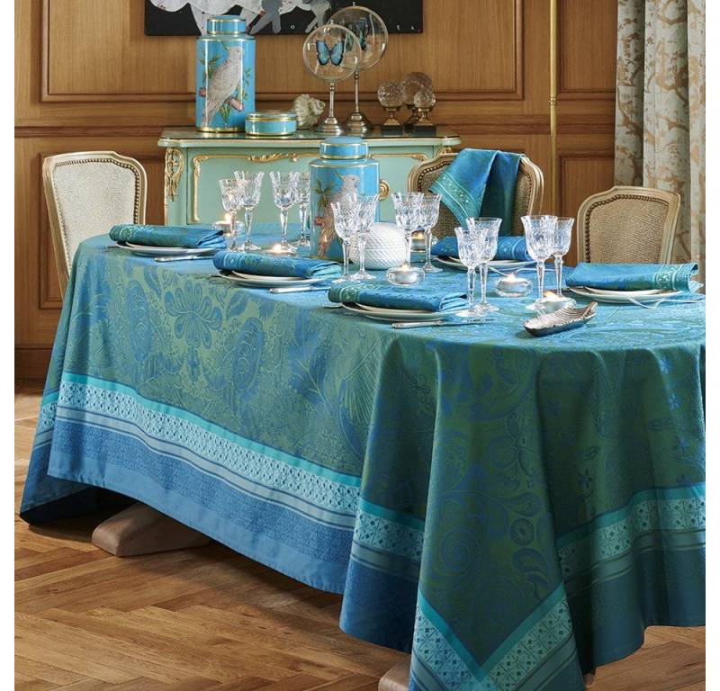 Garnier Thiebaut Tischdecke Garnier-Thiebaut Tischwäschekollektion Isaphire, jacquard-gewebt von Garnier Thiebaut