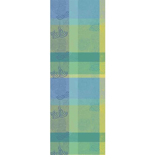 Garnier Thiebaut Tischläufer Mille Rainures Atoll 50 x 150 cm, beschichtet von Garnier Thiebaut