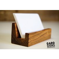 Visitenkartenhalter Aus Walnussholz Rustikaler Schreibtisch Organizer von GaroSigns