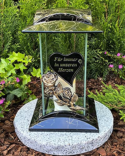 Garten Paradies Handmade Grablampe Laterne mit Beschriftung Gold - 'Für immer in unseren Herzen' Grablicht Kerze Grabkerze Grabdekoration 27 cm H. Grabschmuck Neu! incl. Kerze, Schwarz / Handgemalt Garten Paradies Handmade Grablampe Laterne mit Beschriftung Gold - 'Für immer in unseren Herzen' Grablicht Kerze Grabkerze Grabdekoration 27 cm H. Grabschmuck Neu! incl. Kerze, Schwarz / Handgemalt von Yeahitch