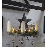 Adventskranz Im Rustikalen Look Adventskranz Im Rustikalen Look von Gartenfackel