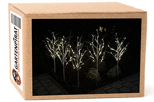 Gartenpirat Gartenbeleuchtung 5er Set LED – Gartenleuchte mit Erdspieß und Timer – 120 cm lang Gartenpirat Gartenbeleuchtung 5er Set LED – Gartenleuchte mit Erdspieß und Timer – 120 cm lang von Gartenpirat