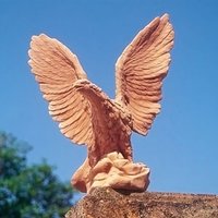Adler Tierfigur aus Terrakotta für den Garten - Aquila von Gartentraum.de