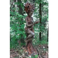 Einzigartige Elfen Skulptur aus Stein für draußen - Mira / Rost von Gartentraum.de