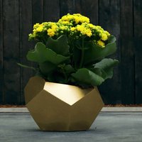 Elegantes Pflanzgefäß aus Beton - eckig - mit Farbe - Mirakoma / Gold glänzend von Gartentraum.de