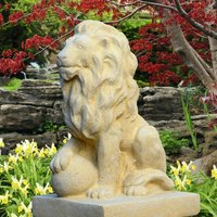 Gartenskulptur mit Löwe - Leopold / Antikgrau von Gartentraum.de