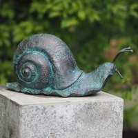 Große Gartenschnecke aus Bronze mit Patina - Schnecke Richard von Gartentraum.de