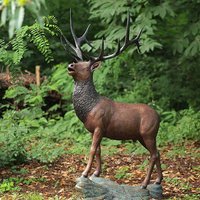 Große Hirsch Bronzefigur für den Garten - Hubertus von Gartentraum.de