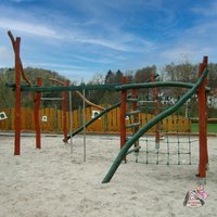 Holz Klettergerüst für den Kinderspielplatz - individualisierbar - Klettergerüst Tove von Gartentraum.de
