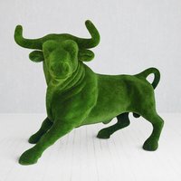 Lebensgroßer Stier - Gartenfigur Topiary - The Bull von Gartentraum.de