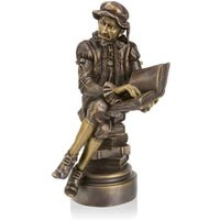 Lesende Mannskulptur auf Bücherpodest aus Bronze - Advokat von Gartentraum.de