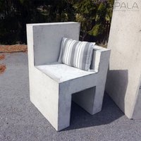 Moderner Gartenstuhl mit Lehne aus Beton - wetterbeständig - Henna / ohne Sitzfläche aus Holz von Gartentraum.de