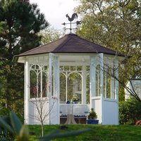 Romantischer Holz Pavillon für den Garten - individuell gestaltbar - Romantic von Gartentraum.de