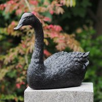 Schöne Schwanenskulptur aus Bronze - Schwarzer Schwan / 34x47x20cm (HxBxT) von Gartentraum.de