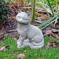 Sitzende Katzen Dekofigur aus Steinguss - Skulptur für draußen - Clara / Olimpia von Gartentraum.de