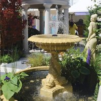 Springbrunnen mit Fisch Säule aus Sandsteinguss - Rossetti / Sand / ohne Pumpe von Gartentraum.de