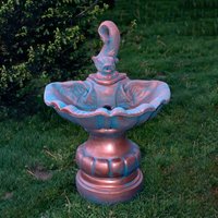 Steinguss Brunnen für den Garten mit dekorativer Fischskulptur - Antonello / Tyrolia von Gartentraum.de