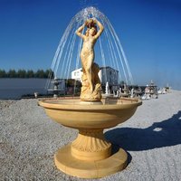 Steinguss Fontäne für den Garten mit Fauenakt Sprinbrunnen Skulptur - Patrizia / Antikia von Gartentraum.de