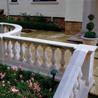 Terrassengeländer konische Abdeckplatte Steinguss - Centrado / Sand von Gartentraum.de