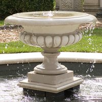 Wasserspiel mit Amphore - Apsley Manor / Steingrau von Gartentraum.de