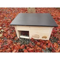 Woid Herz Igelhaus Neu 2x Imprägniert | Ig10 Igelfutterhaus Mit Rattenklappe-Mit Boden Und Abnehmbarer Dachöffnung Zur Leichteren Reinigung von GartenundHolztrends