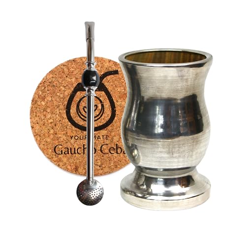 Gaucho Cebar Yerba Mate Teeaufguss - Matero aus Palo Santo Holz - Handgefertigt von indigenen Guarani-Indianern - Korb-Form, hellbraun - Spülmaschinengeeignete Edelstahl-Bombilla, 21 cm von Gaucho Cebar