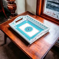Tablett Handbemaltes Holz Serviertablett Servierplatte Esszimmer Dekor Geburtstagsgeschenk Jahrestagsgeschenk Hochzeitsgeschenk Weihnachtsgeschenk von GaurviArtsIndia