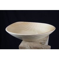 Handgefertigte Holzschale | Nussbaum Holzteller Unikat Einzigartiger Geschenk Frau Geburtstagsgeschenk von Geduldspielmann