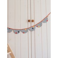 Wimpelkette Aus Stoff - Mit Liebe Genäht Wunderschöne Dekoration Für Den Kindergeburtstag Kinderzimmer & Co Wimpelkette Aus Stoff - Mit Liebe Genäht Wunderschöne Dekoration Für Den Kindergeburtstag Kinderzimmer & Co von GelberKnopf