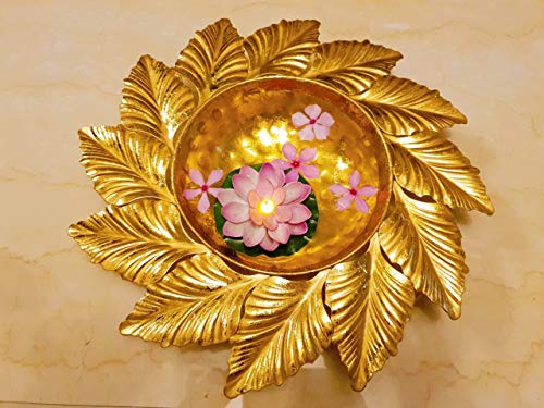 Indian Gifting Best Wishes Urli in Blattform aus Metall | Urli-Schale für schwimmende Blumen und Kerzen | Uruli für Heimdekoration (30,5 cm Durchmesser, Gold) von Indian Collectible von Generic