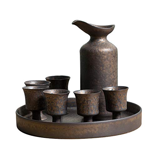 Japanisches Sake-Set, traditionelle handbemalte Keramiktassen, handgefertigtes Porzellan-Design (Lyon-Glasur, 8-teilig) von Generic