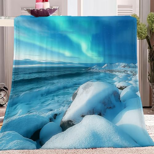 Küstenlandschaft Nordlichter Flauschige Kuscheldecke 130x150 cm, Weiche Flanell Sofadecke mit Weiß, Waschbare Decke für Kinder, Jungen & Erwachsene, Warme Tagesdecke Küstenlandschaft Nordlichter Flauschige Kuscheldecke 130x150 cm, Weiche Flanell Sofadecke mit Weiß, Waschbare Decke für Kinder, Jungen & Erwachsene, Warme Tagesdecke von Generic
