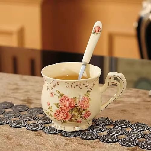 Pastoral Rose Teetasse Untertasse Löffel Set Europa Porzellan Kaffeetasse 200 ml Becher Tablett Cafe Tumbler Party Trinkgeschirr (Tasse mit Löffel, B) von Generic