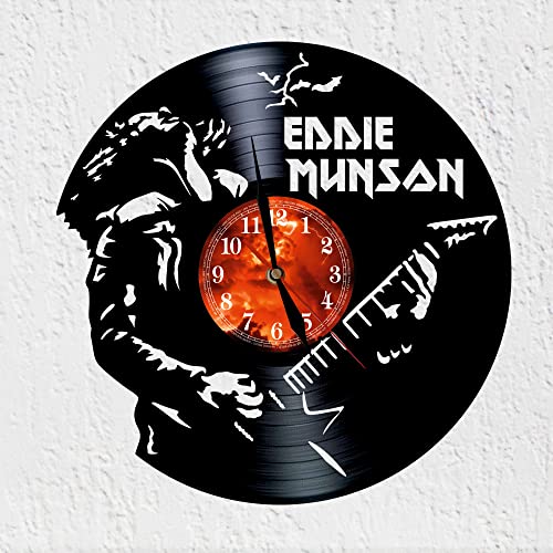 Schallplattenuhr aus Vinyl Eddie Munson Vereinsleiter Hellfire Gitarrist Metall Wanddekoration aus Vinyl von VINY WOODY